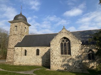église de St Brieuc des Iffs en bretagne romantique